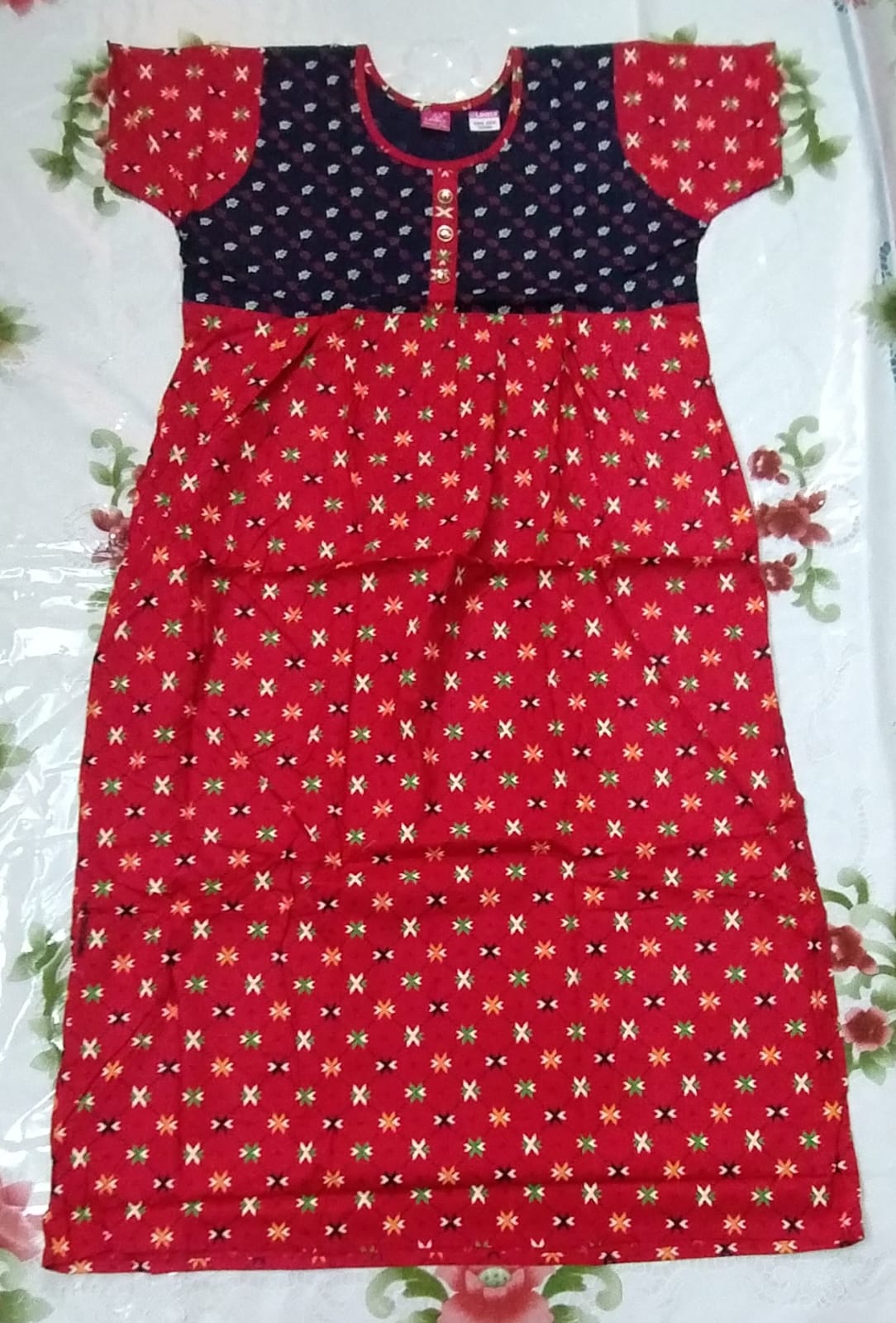 Lovely Brand Pure cotton Frock Nighty  without zip model 🌹🌹 Fully overlocked, Fancy button & side pocket available